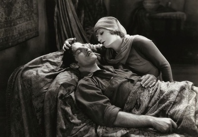 妖妇剧照的剧照