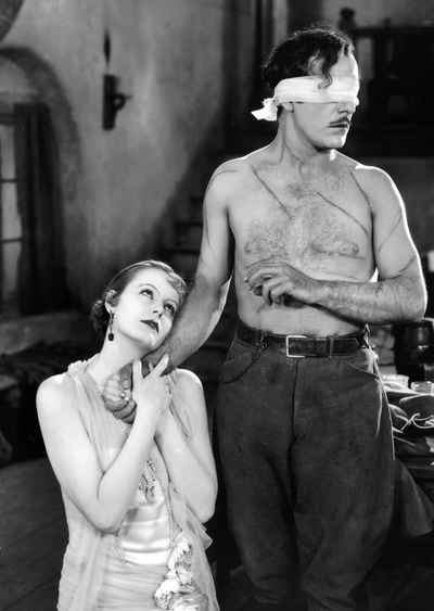 妖妇剧照的剧照