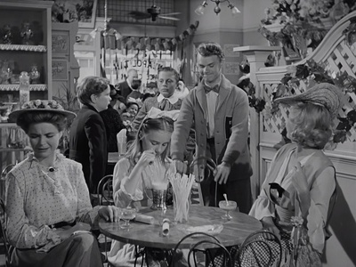 布鲁克林有棵树剧照的剧照