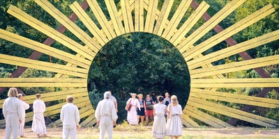 仲夏夜惊魂剧照的剧照