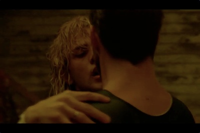 汤姆的农场旅行剧照的剧照