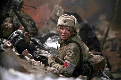 烈日灼人2(上)：逃难剧照的剧照