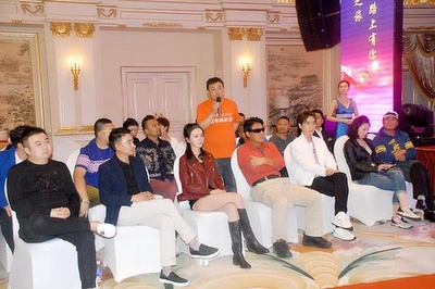 胡杨的夏天剧照的剧照