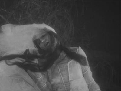 厄舍古厦的倒塌剧照的剧照