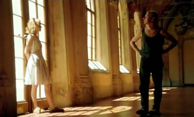 旅行剧照的剧照