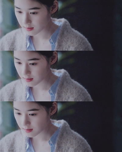 桌子剧照的剧照