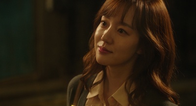 桌子剧照的剧照