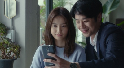 桌子剧照的剧照