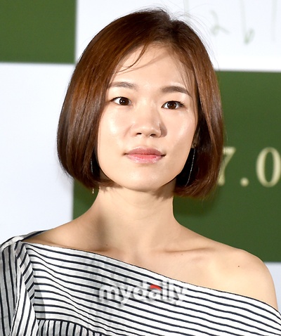 桌子剧照的剧照