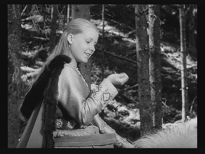 处女泉剧照的剧照