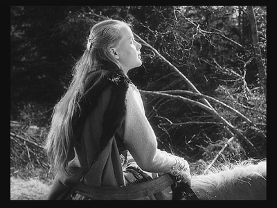 处女泉剧照的剧照