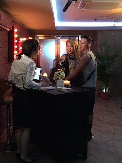 西谎极落之太爆太子太空舱剧照的剧照