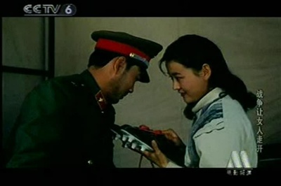 战争，让女人走开剧照的剧照