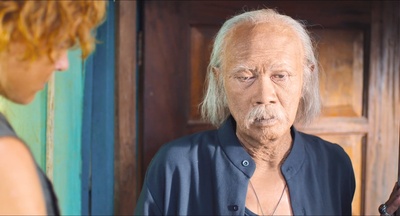 两栖怪兽剧照的剧照