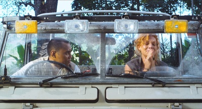 两栖怪兽剧照的剧照