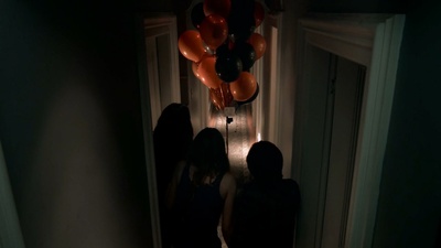 行监坐守剧照的剧照