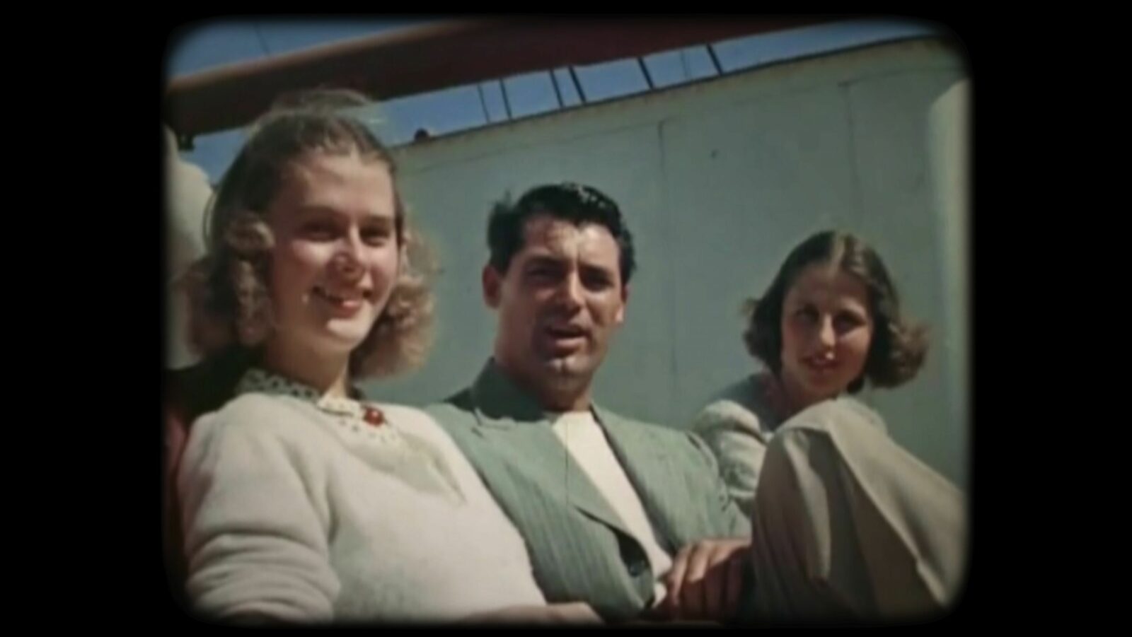 成为加里·格兰特剧照的剧照