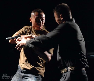 硬汉剧照的剧照