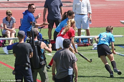 杀死冈瑟剧照的剧照