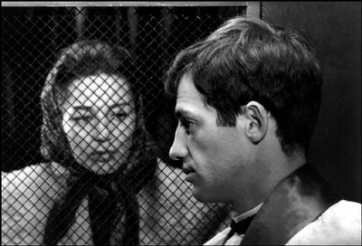 莱昂莫汉神父剧照的剧照