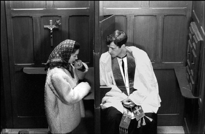 莱昂莫汉神父剧照的剧照