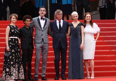 寂静中的惊奇剧照的剧照