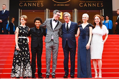 寂静中的惊奇剧照的剧照