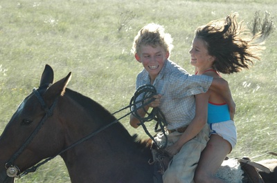 脸红的夏日剧照的剧照