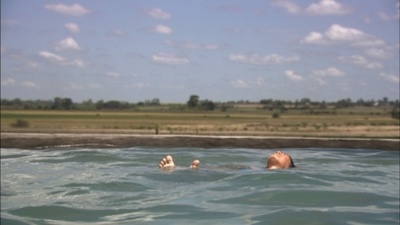 脸红的夏日剧照的剧照