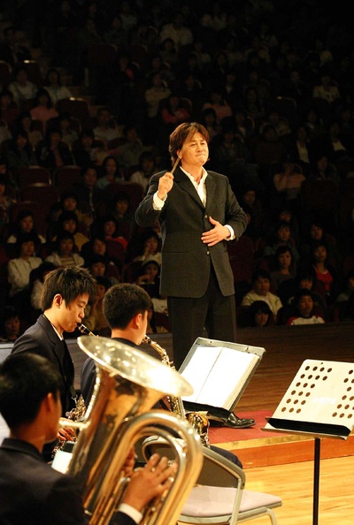 春天花盛开剧照的剧照