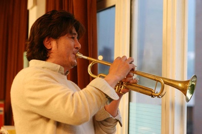 春天花盛开剧照的剧照