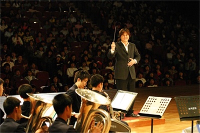 春天花盛开剧照的剧照