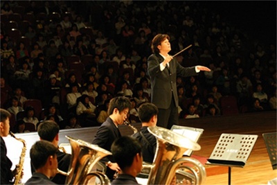 春天花盛开剧照的剧照