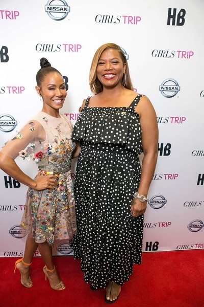 嗨翻姐妹行剧照的剧照