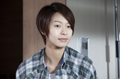 两个婚礼一个葬礼剧照的剧照