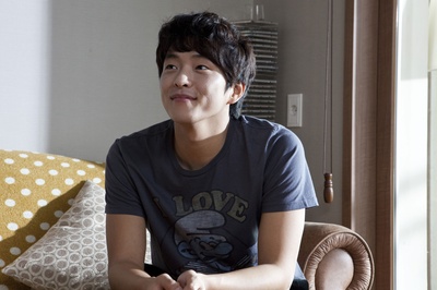 两个婚礼一个葬礼剧照的剧照