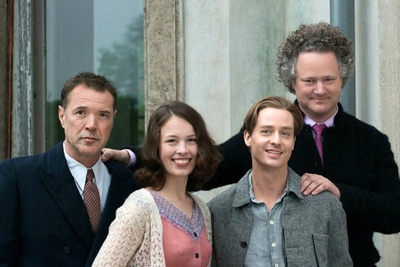 无主之作剧照的剧照