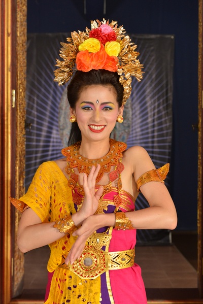 神在巴厘岛剧照的剧照