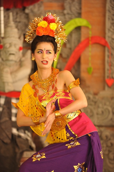 神在巴厘岛剧照的剧照