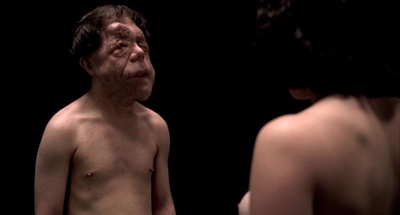 皮囊之下剧照的剧照