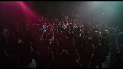 皮囊之下剧照的剧照