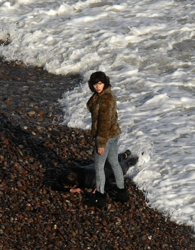 皮囊之下剧照的剧照