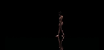 皮囊之下剧照的剧照