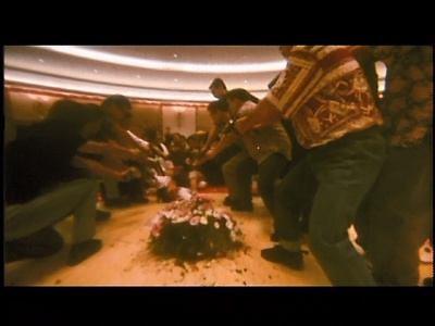 一个字头的诞生剧照的剧照