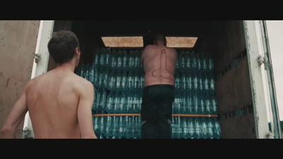 杀回归家路剧照的剧照