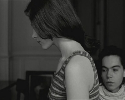 爱的挽歌剧照的剧照