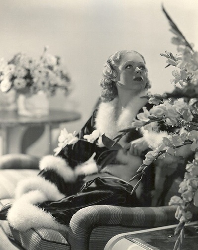 可怜的富家小姑娘剧照的剧照