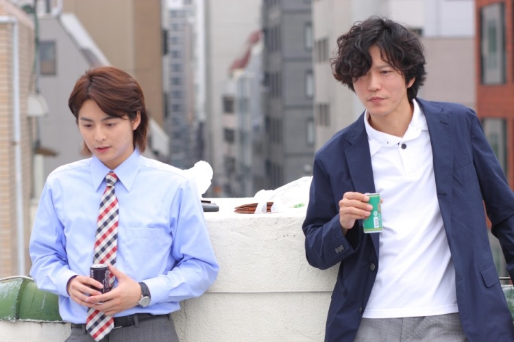 我在一家黑公司上班，已经快撑不下去了剧照的剧照