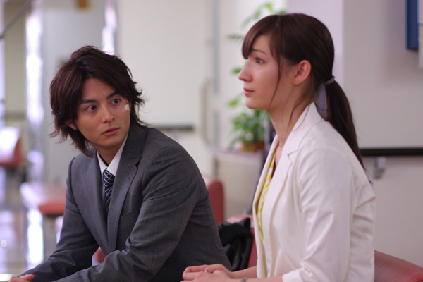 我在一家黑公司上班，已经快撑不下去了剧照的剧照