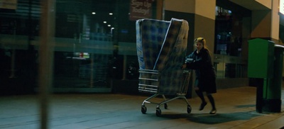 床垫里的百万欧元剧照的剧照